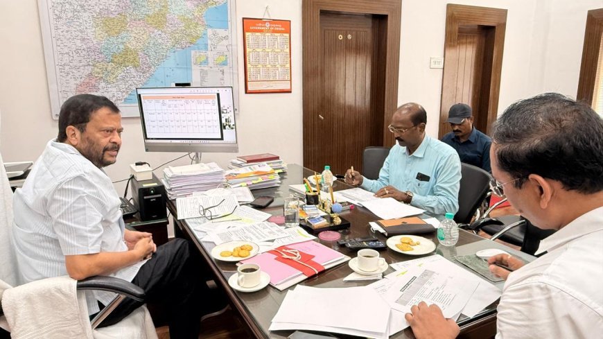 ବ୍ରଜରାଜନଗର ନିର୍ବାଚନମଣ୍ଡଳୀର ଗ୍ରାମୀଣ ଜଳ ଯୋଗାଣ ତଥା ୱାଟକୋ ପ୍ରକଳ୍ପ ସମ୍ବନ୍ଧରେ ସମୀକ୍ଷା...