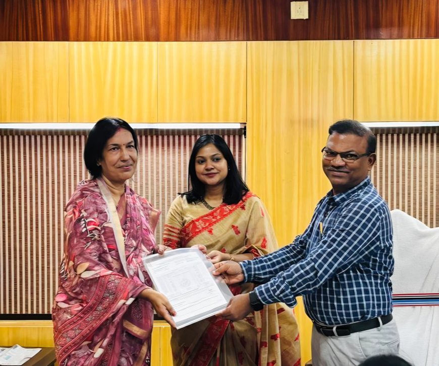 ଲେଖା ନିୟନ୍ତ୍ରକଙ୍କ କାର୍ଯ୍ୟାଳୟରେ ଆର୍ଥିକ ବର୍ଷ ୨୦୨୫-୨୬ ପାଇଁ ଭବିଷ୍ୟନିଧି ପାଣ୍ଠି ଇ-ଆକାଉଣ୍ଟ ସ୍ଲିପର ଶୁଭାରମ୍ଭ...