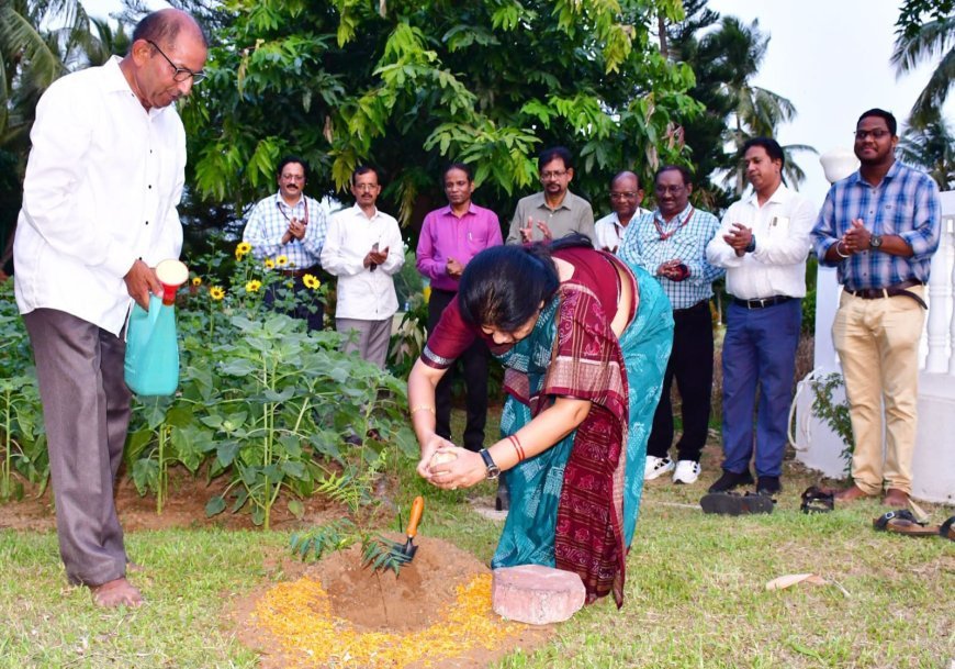 ଧରିତ୍ରୀ ବା ପୃଥିବୀ ଦିବସ ପାଳନ ଅବସରରେ...