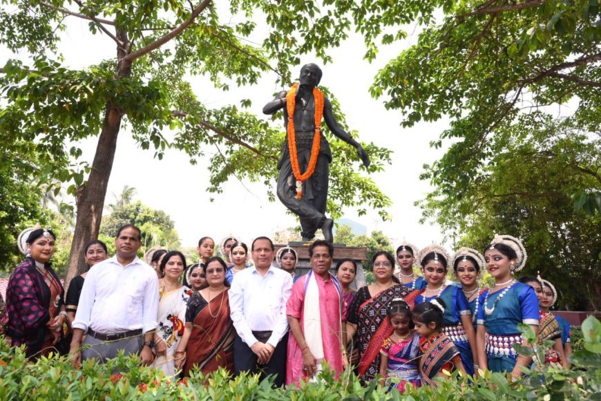 ଗୁରୁ କେଳୁଚରଣ ମହାପାତ୍ର ଓଡ଼ିଶୀ ଗବେଷଣା କେନ୍ଦ୍ରରେ "ବିଶ୍ୱ ନୃତ୍ୟ ଦିବସ"