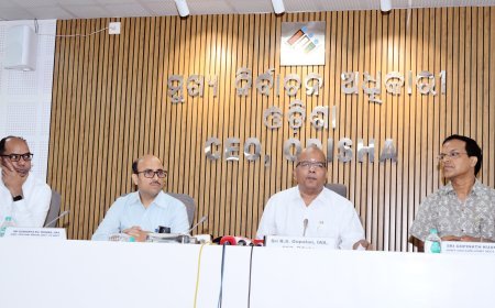 ଭୋଟର ତାଲିକା ର ସ୍ୱତନ୍ତ୍ର ସଘନ ସଂଶୋଧନକୁ ନେଇ ରାଜ୍ୟ ମୁଖ୍ୟ ନିର୍ବାଚନ ଅଧିକାରୀଙ୍କ ସାମ୍ବାଦିକ ସମ୍ମିଳନୀ...