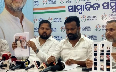 ପାରାଦ୍ୱୀପ ନିର୍ବାଚନ ମଣ୍ଡଳୀସ୍ଥ କୁଜଙ୍ଗରେ ବେଆଇନ ମାଟି ଉଠାଣ ଙ୍କୁ ନେଇ ଓଡିଶା କଂଗ୍ରସ ର ସାମ୍ବାଦିକ ସମ୍ମିଳନୀ...