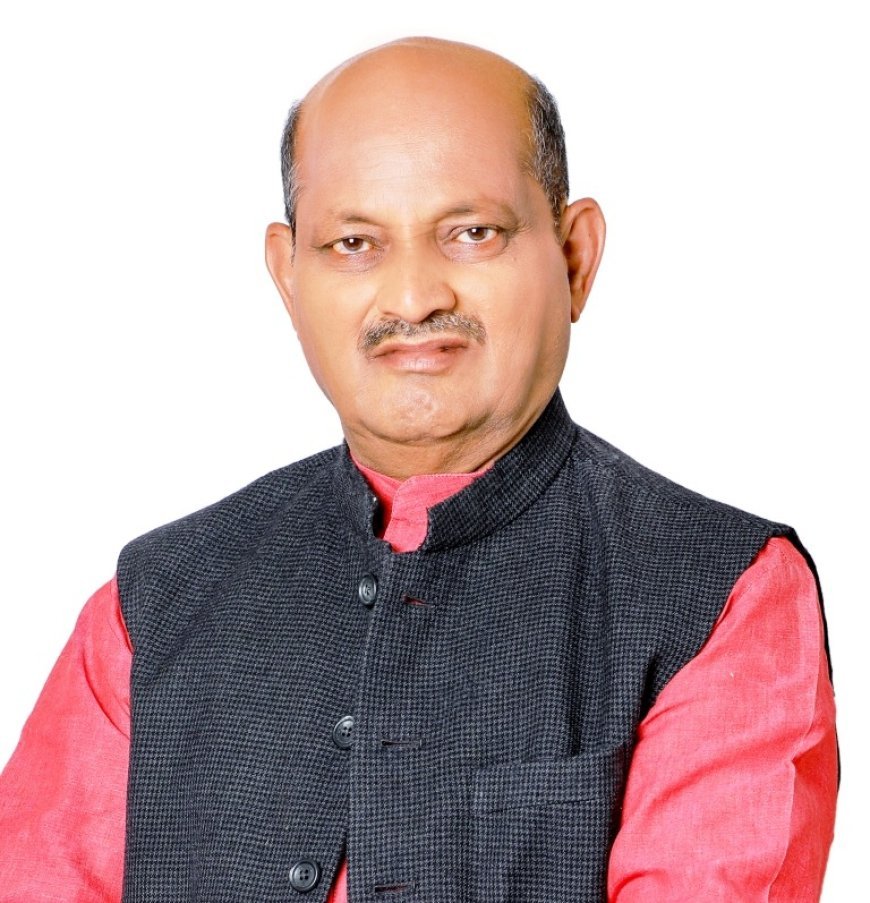 ମନ୍ତ୍ରୀମଣ୍ଡଳ କଳେବର ବୃଦ୍ଧି ନେଇ ବିଜେପି ରାଜ୍ୟ ସଭାପତି ମନ ମୋହନ ସାମଲ ଙ୍କ ପ୍ରତିକ୍ରିୟା...