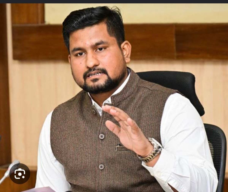 +2 ଫଳ ପ୍ରକାଶନ ରେ ମନ୍ତ୍ରୀ ସୁରଜ ଙ୍କ ଶୁଭେଚ୍ଛା