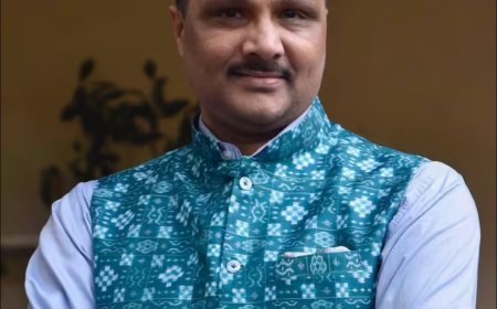 ଶିକ୍ଷାନୁଷ୍ଠାନରେ ନାମଲେଖା ନିମନ୍ତେ ଆବଶ୍ୟକୀୟ ପ୍ରମାଣପତ୍ରର ତ୍ଵରିତ ପ୍ରଦାନ ନିମନ୍ତେ ରାଜସ୍ୱ ସଚିବଙ୍କ ନିର୍ଦ୍ଦେଶ...