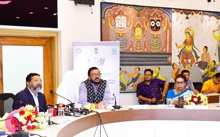 ଲୋକସେବା ଭବନରେ NDMA ଏବଂ OSDMAର ମିଳିତ ସାମ୍ବାଦିକ ସମ୍ମିଳନୀ...