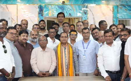ଖାଦ୍ୟ ଯୋଗାଣ ଓ ଖାଉଟି କଲ୍ୟାଣ ମନ୍ତ୍ରୀଙ୍କୁ ସାକ୍ଷାତ କଲେ ଓଡିଶା ରାଇସ ମିଲର୍ସ ମହାସଂଘ କର୍ମକର୍ତ୍ତା...