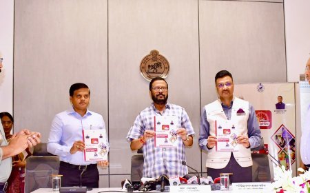 ରାଜସ୍ୱ ଓ ବିପର୍ଯ୍ୟୟ ପରିଚାଳନା ବିଭାଗର ସଫଳତା ପୁସ୍ତିକା ଲୋକାର୍ପିତ...