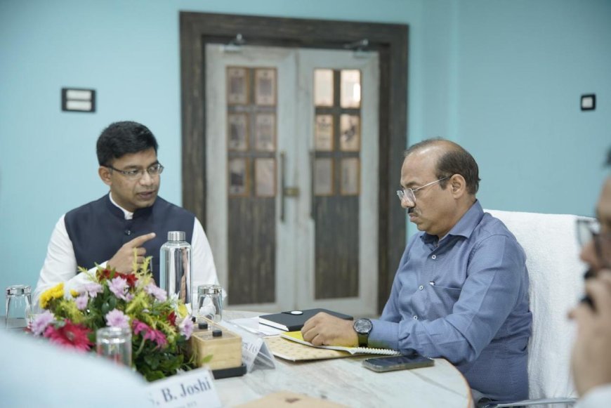 ବରିଷ୍ଠ ଉପ-ନିର୍ବାଚନ ଆୟୁକ୍ତ ଜ୍ଞାନେଶ ଭାରତୀଙ୍କ ଦିନିକିଆ ଗଞ୍ଜାମ ଗସ୍ତ...