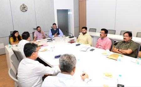 ପଞ୍ଜୀକରଣ କାର୍ଯ୍ୟାଳୟରେ ସ୍ମାର୍ଟ୍ ନିରୀକ୍ଷଣ ବ୍ୟବସ୍ଥା ସଂକ୍ରାନ୍ତରେ ମାନ୍ୟବର ରାଜସ୍ୱ ମନ୍ତ୍ରୀଙ୍କ ସମୀକ୍ଷା...