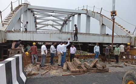 ମାଟିଆପଡ଼ା ଆର୍‌ଓବି ର ସ୍ଥିତି ସମୀକ୍ଷା କଲେ ପ୍ରମୁଖ ଶାସନ ସଚିବ...