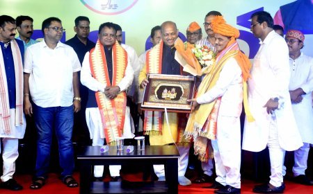 ରାଜ୍ୟ କାର୍ଯ୍ୟାଳୟରେ ମିଶ୍ରଣ ପର୍ବ ଅନୁଷ୍ଠିତ...