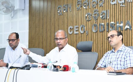 ପଞ୍ଚାୟତ ଓ ପୌର ନିର୍ବାଚନ ପ୍ରସ୍ତୁତି: ଜିଲ୍ଲାପାଳମାନଙ୍କ ସହ ରାଜ୍ୟ ନିର୍ବାଚନ ଆୟୁକ୍ତଙ୍କ ଗୁରୁତ୍ବପୂର୍ଣ୍ଣ ସମୀକ୍ଷା ବୈଠକ...