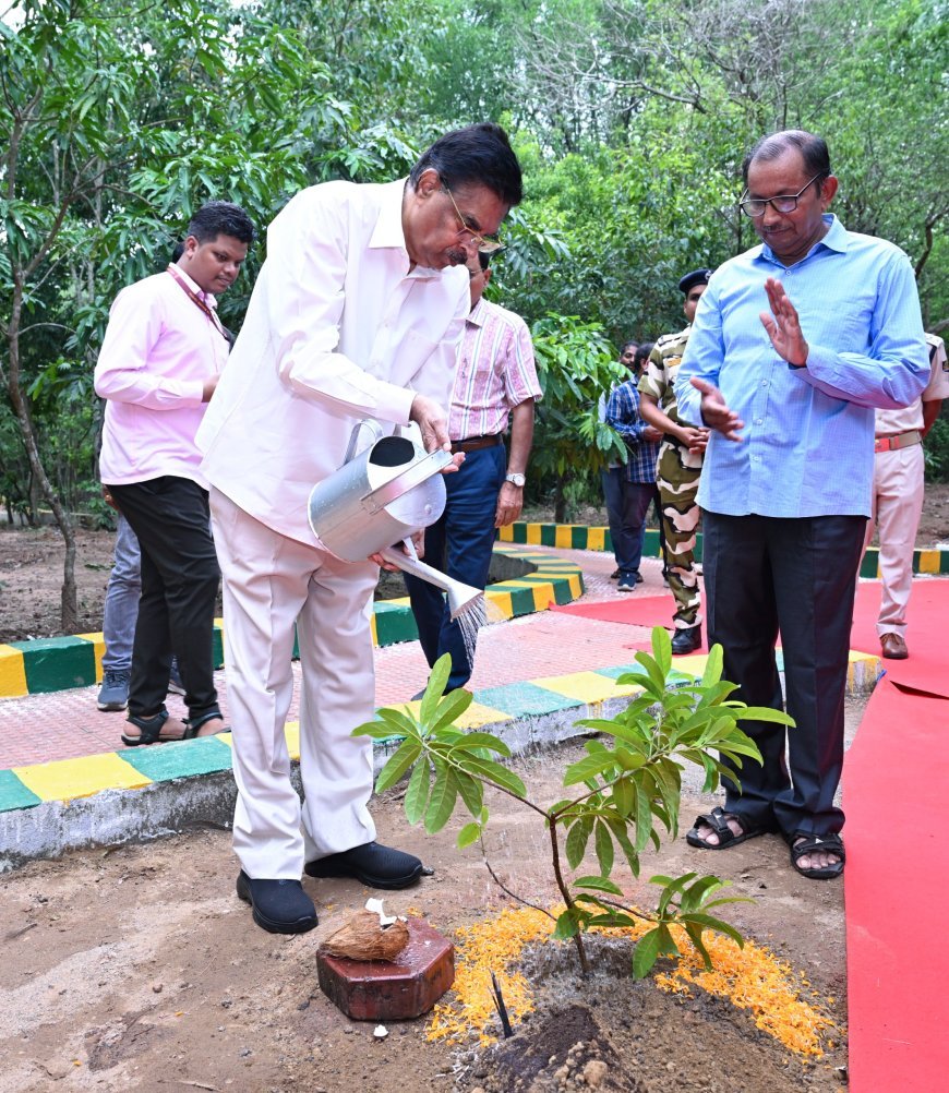 ଲୋକ ଭବନରେ ବନ ମହୋତ୍ସବ ୨୦୨୬ ପାଳିତ...