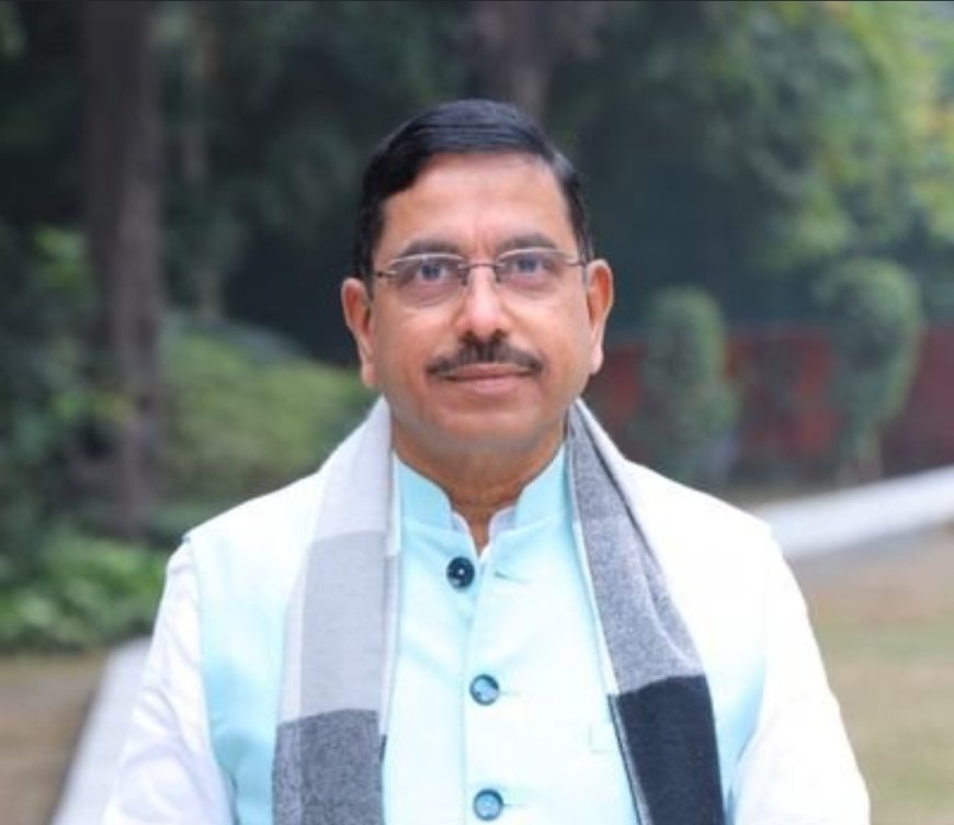 ନୂତନ ଶିକ୍ଷାମନ୍ତ୍ରୀ ବରିଷ୍ଠ ରାଜନେତା ପ୍ରହ୍ଲାଦ ଯୋଶୀ...