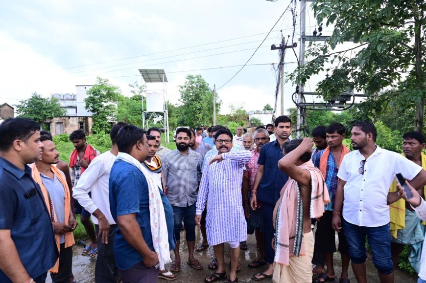 ଲୋଇସିଂହା ଜଳବନ୍ଦୀ ଅଞ୍ଚଳର ବନ୍ୟା ପୀଡିତ ଲୋକଙ୍କୁ ଭେଟିଲେ ସ୍ୱାସ୍ଥ୍ୟମନ୍ତ୍ରୀ...