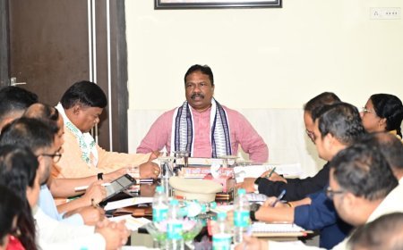 କେନ୍ଦୁଝରରେ ବନ୍ୟା କ୍ଷୟକ୍ଷତି ଆକଳନ ଓ ପୁନରୁଦ୍ଧାର କାର୍ଯ୍ୟର ସମୀକ୍ଷା କଲେ ମନ୍ତ୍ରୀ ଶ୍ରୀ ରବି ନାରାୟଣ ନାଏକ...