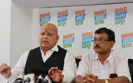 ମୁଖ୍ୟମନ୍ତ୍ରୀଙ୍କ ବିରୋଧରେ କଂଗ୍ରେସ ମୋକଦ୍ଦମା ଦାୟର...