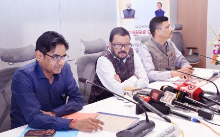 ସ୍ଵଚ୍ଛ ଏବଂ ଉତ୍ତରଦାୟୀ ରାଜସ୍ୱ ପ୍ରଶାସନର ଉଦ୍ଦେଶ୍ଯ ନେଇ, ହ୍ବାଟସଆପରେ ରାଜସ୍ୱ ଅଭିଯୋଗ ସମାଧାନ ବ୍ୟବସ୍ଥାର ଶୁଭାରମ୍ଭ...