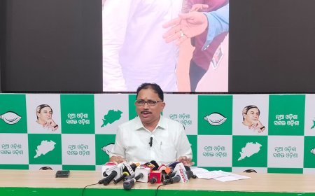 ପୋଲିସକୁ ଆକ୍ରମଣ କରି ବିଜେପି ଯୁବମୋର୍ଚ୍ଚା ସଭାପତି ଗିରଫ ପ୍ରସଙ୍ଗରେ ବିଜେଡି ର ସାମ୍ବାଦିକ ସମିଳନୀ...