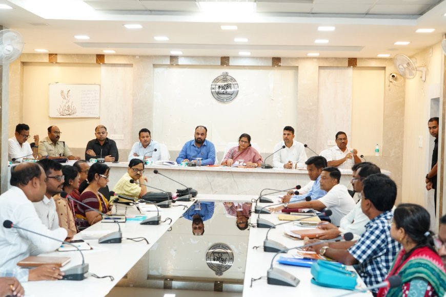 ମାନ୍ୟବର ଉପମୁଖ୍ୟମନ୍ତ୍ରୀ  ପ୍ରଭାତୀ ପରିଡାଙ୍କ ଅଧ୍ୟକ୍ଷତାରେ ଭଦ୍ରକ ଜିଲ୍ଲାର ବନ୍ୟା ପରିସ୍ଥିତିର ସମୀକ୍ଷା ବୈଠକ ଅନୁଷ୍ଠିତ...