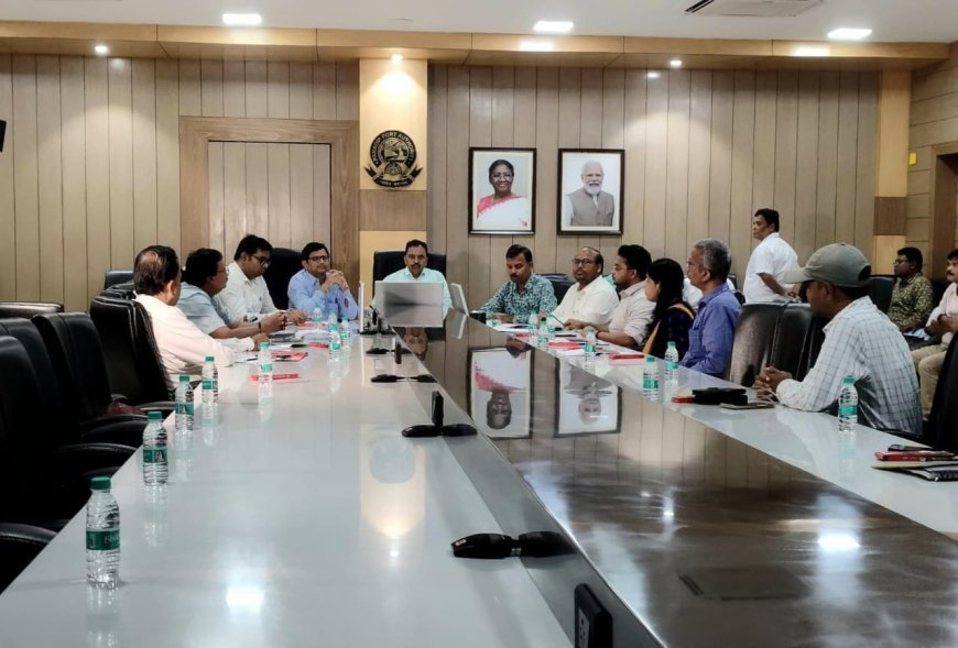 ପାରାଦୀପ ବନ୍ଦର କର୍ତ୍ତୃପକ୍ଷଙ୍କଠାରେ IMPCC ବୈଠକ ଅନୁଷ୍ଠିତ...