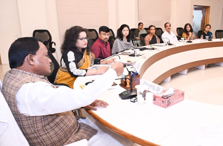 ମୁଖ୍ୟମନ୍ତ୍ରୀଙ୍କର କଟକ ବଡ ମେଡିକାଲ  ଓ ରାଉରକେଲା ହନୁମାନ ବାଟିକା ପ୍ରକଳ୍ପ ପୁନଃବିକାଶ କାର୍ଯ୍ୟ ସମୀକ୍ଷା...