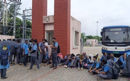 ଗଡିବନି ଆଉ ଆମ ବସ...