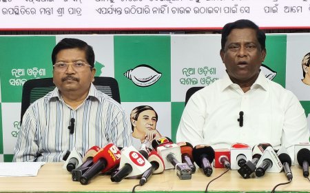ଓଡ଼ିଶାରୁ ଏଫସିଆଇ ଚାଉଳ ନ ଉଠାଇବା ପ୍ରସଙ୍ଗ ସରକାରଙ୍କ ଅପାରଗପଣିଆ ପାଇଁ ରାଜ୍ୟରେ ଯୋଗାଣ ବ୍ୟବସ୍ଥା ସମ୍ପୂର୍ଣ୍ଣ ଫେଲ୍ ମାରିଛି: ବିଜେଡି...