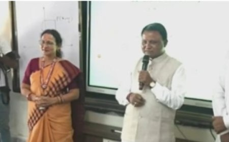 ଗୁରୁଜୀଙ୍କ ସହ ଦିନେ ରାଜ୍ୟର ମୁଖ୍ୟମନ୍ତ୍ରୀ...