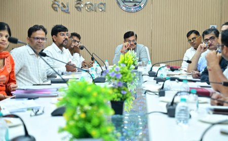 ବିଭିନ୍ନ ରାସ୍ତା ପ୍ରକଳ୍ପର ସମୀକ୍ଷା କଲେ ମନ୍ତ୍ରୀ ପୃଥ୍ୱୀରାଜ ହରିଚନ୍ଦନ...