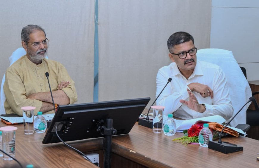 ବଲାଙ୍ଗିର ଜିଲ୍ଲା ବସ୍ ମାଲିକ ସଂଘର ଉପମୁଖ୍ୟମନ୍ତ୍ରୀଙ୍କ ସହ ଆଲୋଚନା