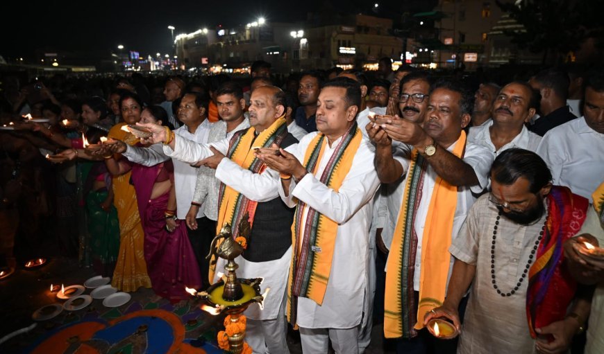 ଯଶସ୍ୱୀ ପ୍ରଧାନମନ୍ତ୍ରୀ ଶ୍ରୀ ନରେନ୍ଦ୍ର ମୋଦିଙ୍କ ଦୀର୍ଘ, ସୁସ୍ଥ ଓ ନିରାମୟ ଜୀବନ କାମନା କରି ଘରେ ଘରେ ଜଳିଲା ‘ଆଶୀର୍ବାଦର ଦୀପ’...