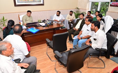 ମନ୍ତ୍ରୀ ପୃଥ୍ୱୀରାଜ ହରିଚନ୍ଦନଙ୍କ ଅଧ୍ୟକ୍ଷତାରେ ଚାରବାଟିଆ ଓ ବାଲେଶ୍ୱର ଡିଭିଜନ୍‌ର ବିଭିନ୍ନ ଉନ୍ନୟନ ପ୍ରକଳ୍ପର ସମୀକ୍ଷା...