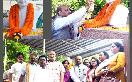 ଗାନ୍ଧୀଜୀ ଏବଂ ଶାସ୍ତ୍ରୀଜୀଙ୍କ ଜୀବନ ଓ ଆଦର୍ଶ ଆମ ସମସ୍ତଙ୍କୁ ରାଷ୍ଟ୍ରସେବା ପାଇଁ ପ୍ରେରଣା ଯୋଗାଉଛି: ମନମୋହନ ସାମଲ