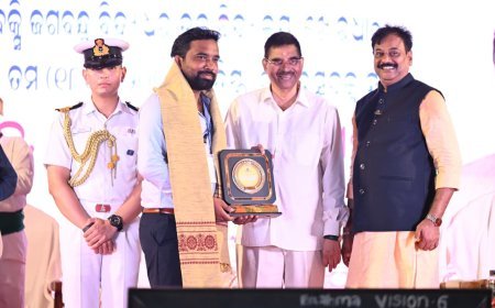 ବକ୍ସି ଜଗବନ୍ଧୁ ବିଦ୍ୟାଧର ହାଇସ୍କୁଲର ୧୨୫ତମ ବାର୍ଷିକ  ସମାରୋହରେ ଯୋଗଦେଲେ ରାଜ୍ଯପାଳ...