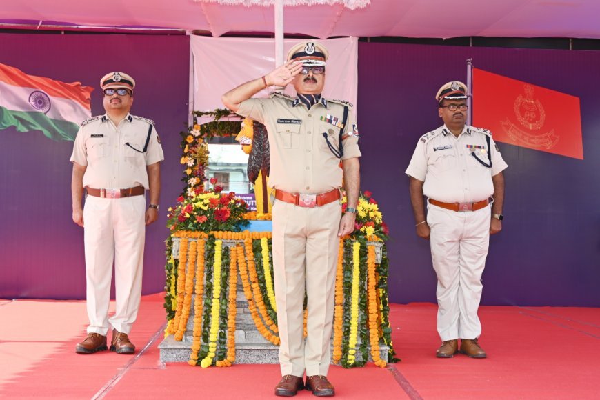 ରାଜ୍ୟ ପୋଲିସ ବାହିନୀରେ କନଷ୍ଟେବଳ ଠାରୁ ଇନ୍ସପେକ୍ଟର ପାହ୍ୟା ପର୍ଯ୍ୟନ୍ତ କର୍ମଚାରୀଙ୍କର ବୃତ୍ତିଗତ ସ୍ତରରେ ଦକ୍ଷତା...